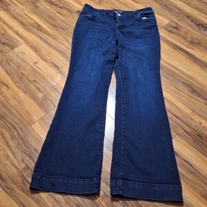 Wrangler Womens trousers jeans flare leg dark wash mid rise 11/12 Western